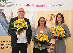 Vorstandsvorsitzende Andrea Lippmann (Mitte), stellvertretende Vorstandsvorsitzende Nora Jürgens (rechts), Schriftführer Bernd Leiendecker (links) 